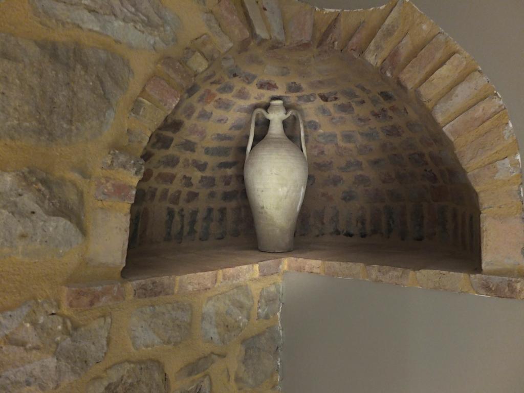 Notti O' Tunn Luxury Rooms In Centro Geraci Siculo Екстериор снимка